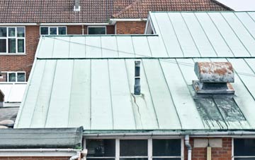 Wells lead roofing costs